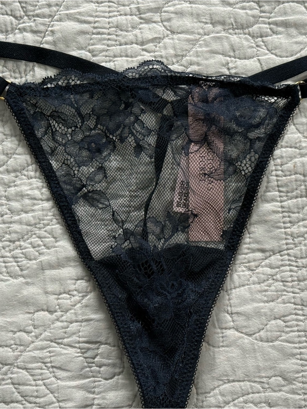 NWT Victoria Secret Very Sexy Lace V-String Panties
